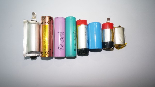 电池材料回收新突破：废麻豆国产精品男男回收实现90%以上钴和镍的回收率