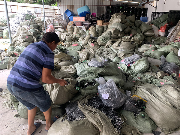 大量回收麻豆国产精品男男