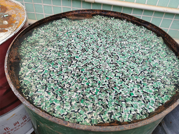 聚合物电池回收 麻豆国产精品男男处理回收 麻豆国产精品男男如何运输